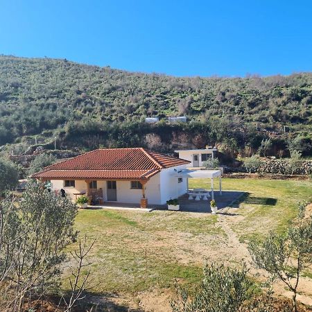 Martini Vacation Home Sarande Luaran gambar
