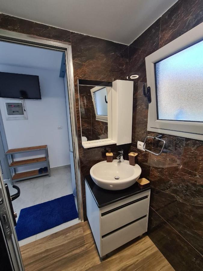 Martini Vacation Home Sarande Luaran gambar