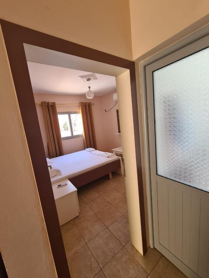 Martini Vacation Home Sarande Luaran gambar