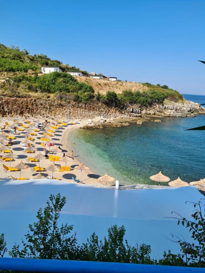 Martini Vacation Home Sarande Luaran gambar